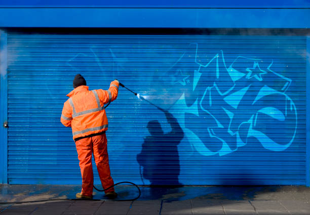 Best Garage Pressure Washing  in Marysville, WA